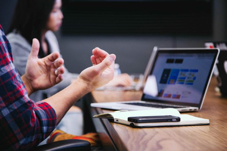 Fatturazione elettronica per i professionisti: guida pratica agli errori più comuni